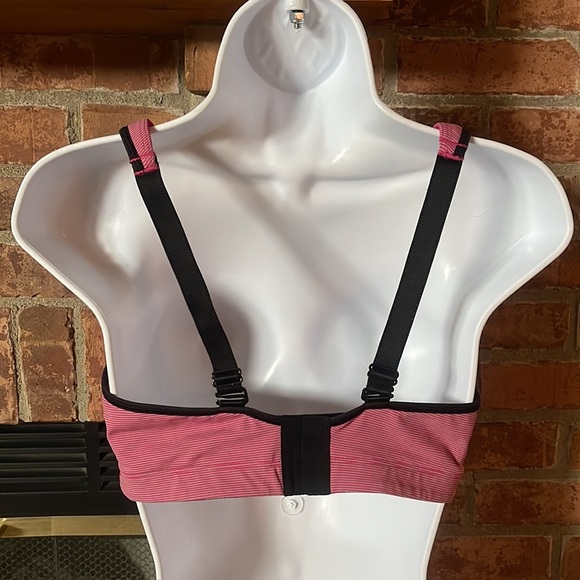 Lululemon Ta Ta Tamer II in Wee Stripe Jewelled Magenta / Jewelled Magenta - Picture 4 of 7